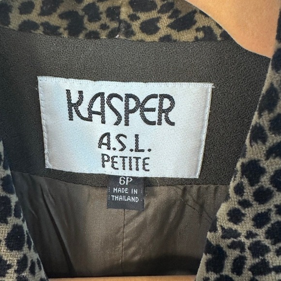 Kasper ASL Petite Black Leopard Trim Double Breasted Blazer Pants Suit Set 6P - Picture 3 of 13